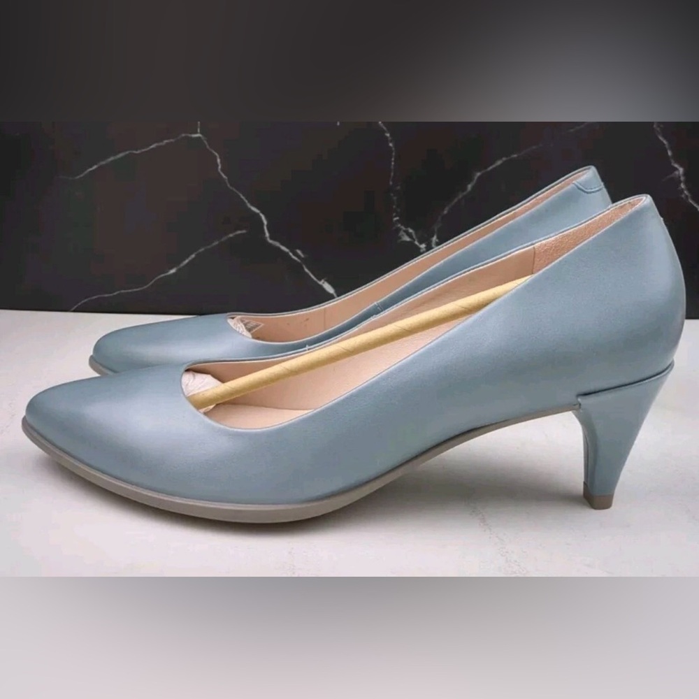 Ecco Women's Shape 45 Pointed Closed Toe Kitten Heel Steel Blue EU41/US 10-10.5 - Picture 3 of 9